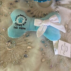 Tiffany & Co. but actually SNIFFANY ! Designer fog bone ~Gucci’s Pet Pawtique